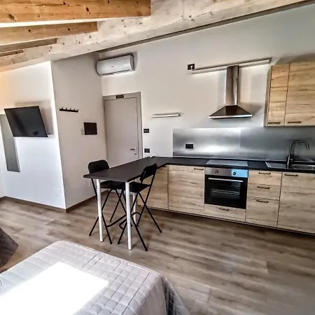 Il Di Piazza Motta Bed & Breakfast *