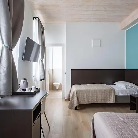 Il Di Piazza Motta Bed & Breakfast *