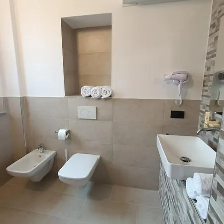 Il Di Piazza Motta 4*