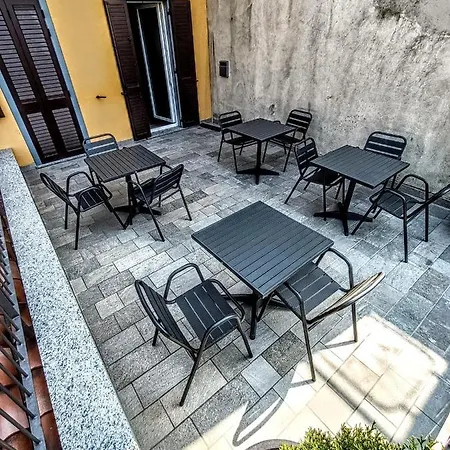 Il Di Piazza Motta Couette-café