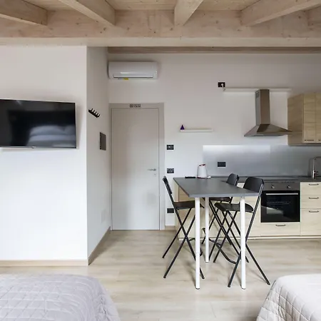 Il Di Piazza Motta 4*