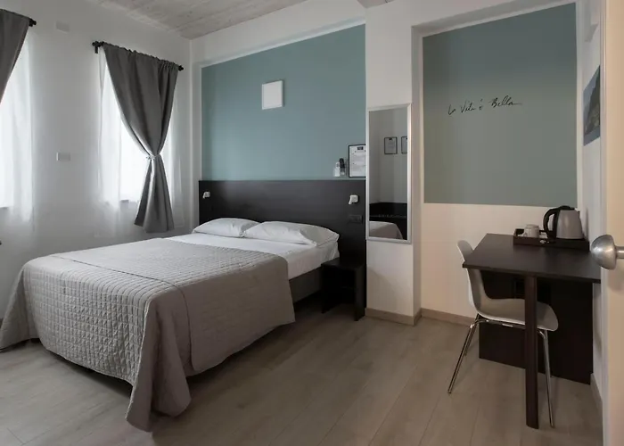 فندق مبيت وإفطار Il Di Piazza Motta 4*