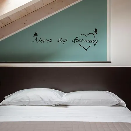 Il Di Piazza Motta 4* Albese Con Cassano