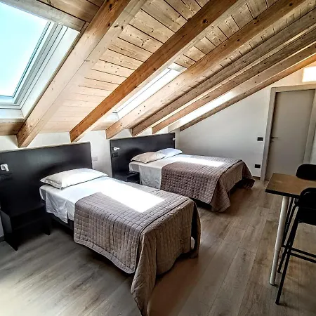 Il Di Piazza Motta Bed & Breakfast